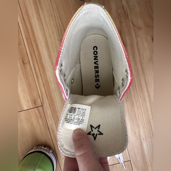 Converse Chuck Taylor All Star Hi Sneaker - Gradient Heat W7 - Picture 6 of 10